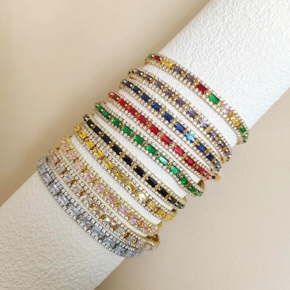 Beautiful Stackable Bracelets for Women - 18K Gold Plating & Durable Style - Picture 5 of 5